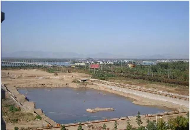 對支撐構件、降水井、監測布點的保護 對支撐構件、降水井、監測布點的保護