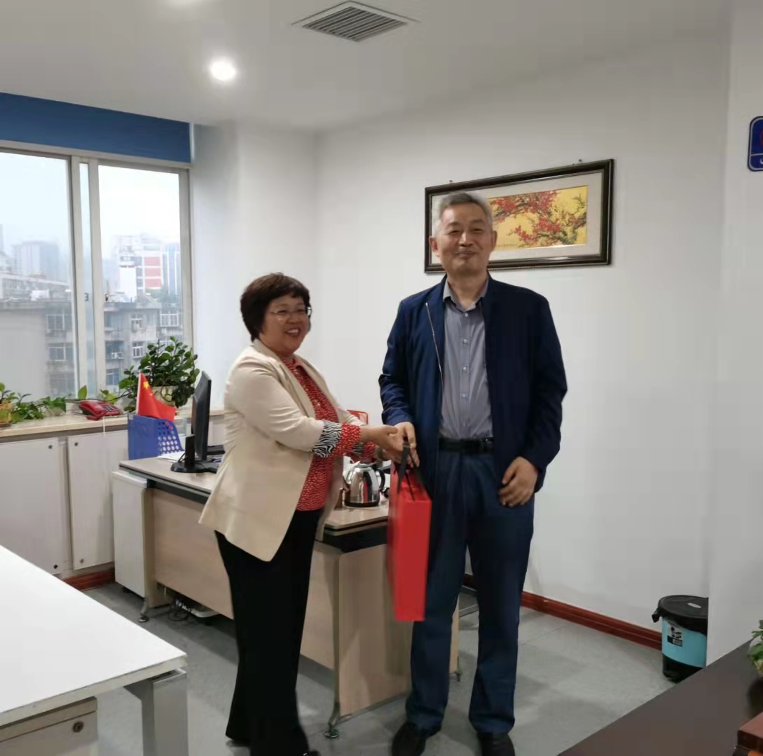 花好月圓,情暖中秋|億誠公司祝大家中秋節(jié)快樂! 花好月圓,情暖中秋|億誠公司祝大家中秋節(jié)快樂!